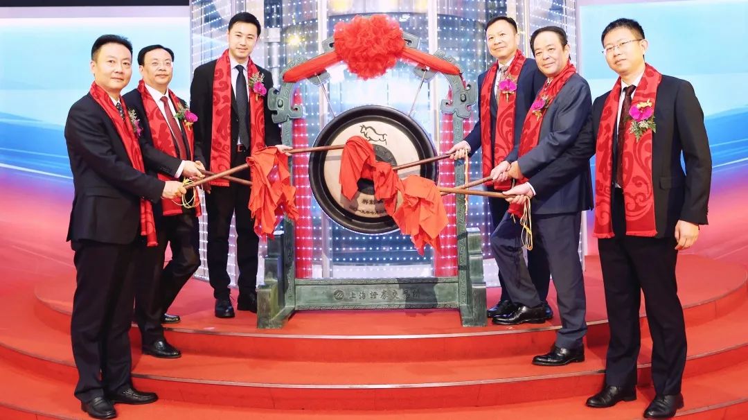 踏石留印 蓄力远航 | 2021年40001百老汇股份大事记